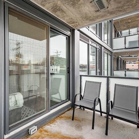 カルガリーChic 1Br Kensington Unit W/Parkingアパートメント エクステリア 写真