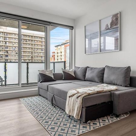 カルガリーChic 1Br Kensington Unit W/Parkingアパートメント エクステリア 写真